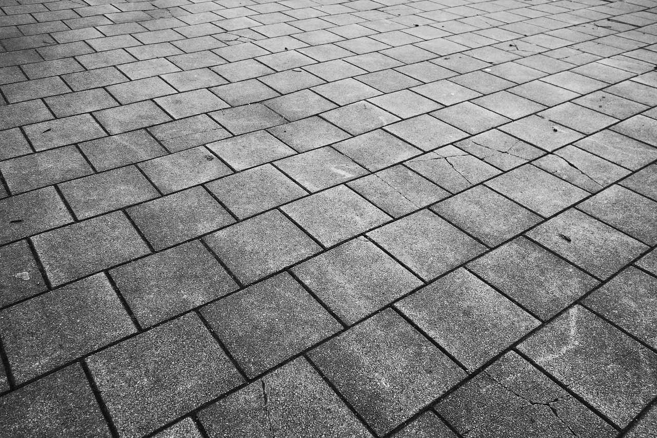 Main Types Of Materils Used In Patio Slabs